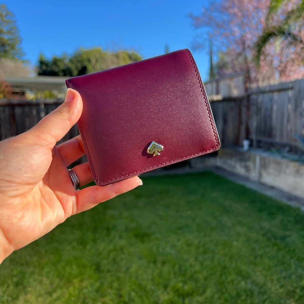 KATE SPADE NADINE BIFOLD